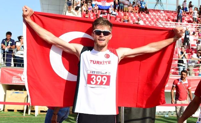 Yasin Süzen altın madalyayı rekorla kazandı