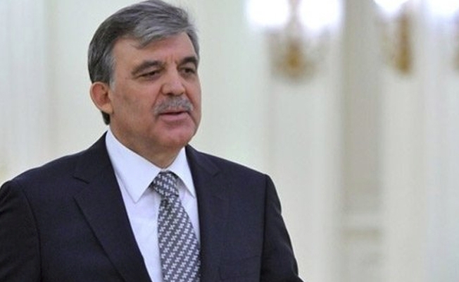 Abdullah Gül: Gazeteciler tutuksuz yargılanmalı