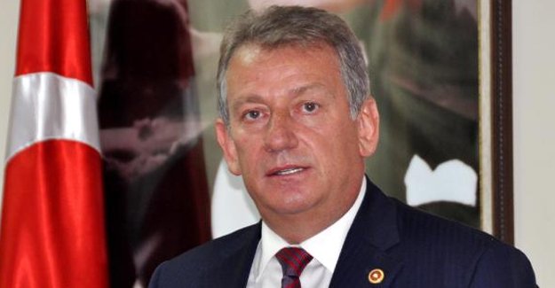 CHP'li Pekşen: Tükürdüklerini yaladılar