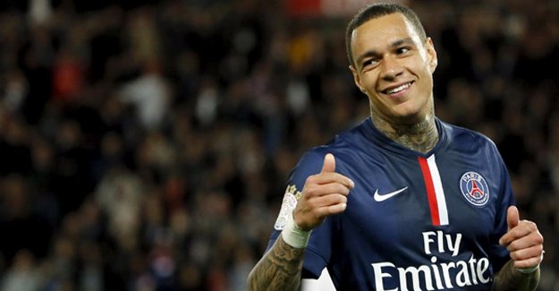 Gregory van der Wiel İstanbul'da!