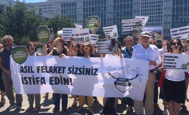 İBB önünde sel felaketi protestosu!