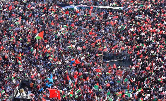CHP'li vekiller Büyük Kudüs Mitingi'nde