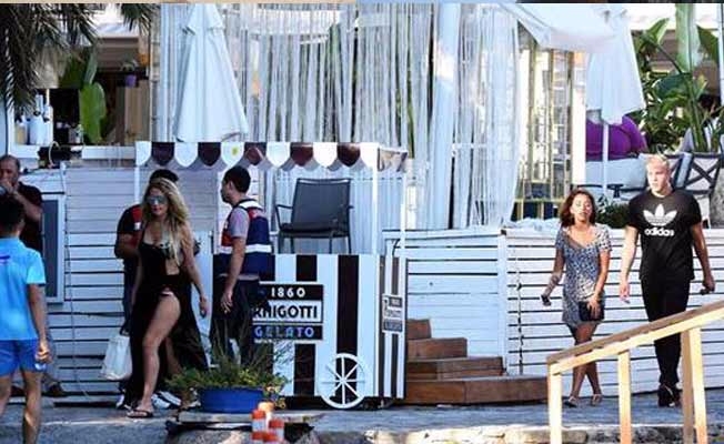 Yan yana hizmet veren iki 'beach club'e silahlı saldırı şoku!