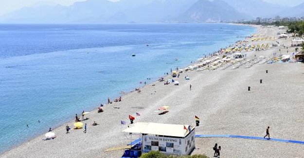 Dünyaca ünlü sahil bomboş