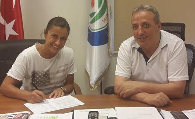 Nilüfer Belediyespor'a yeni transfer