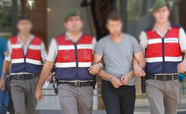 FETÖ'den aranan astsubay tatil yaparken yakalandı