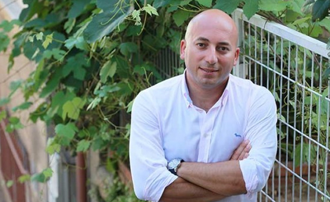 Ünlü mimara hapis şoku: Çocuğuyla ilgilenmiyor