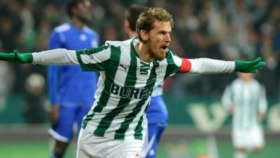 Serdar Aziz Galatasaray'da