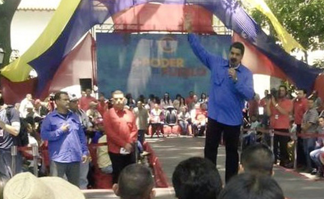 ABD Venezuela için 'ekonomik yaptırım' kararı aldı