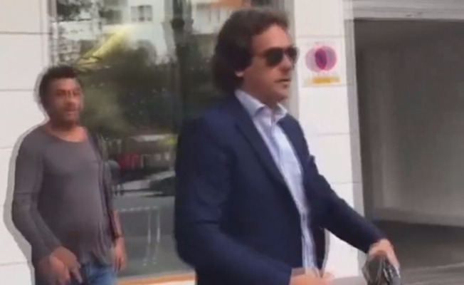 Menajer Ahmet Bulut yıldız oyuncu için İspanya'da!