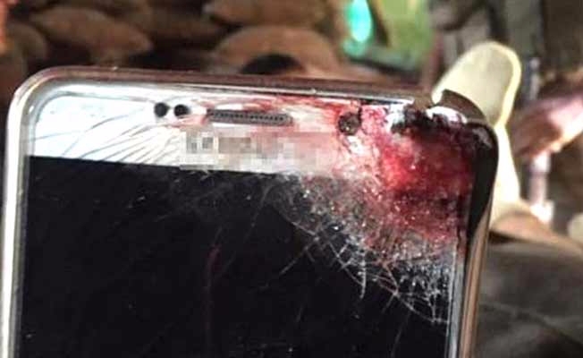 Asker'in cebindeki telefon hayatını kurtardı!
