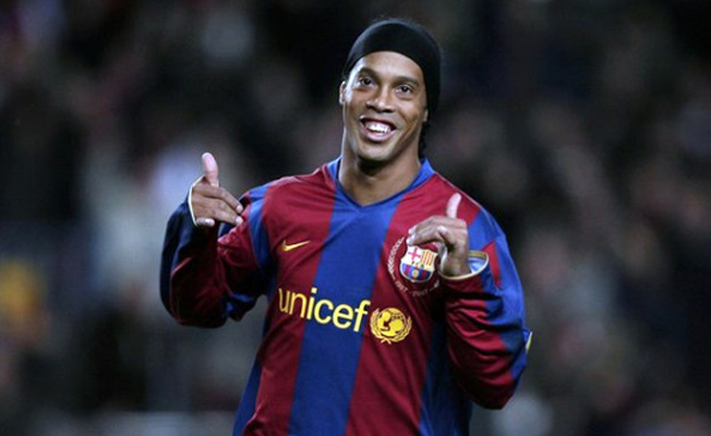 Ronaldinho harikalar yarattı!