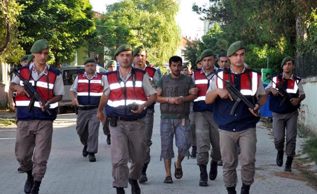 Kahvede oyununa karıştığı için arkadaşını öldürmüş!