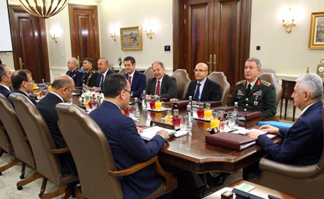 FETÖ tarafından TSK'dan atılan pilotlar generalliğe terfi etti