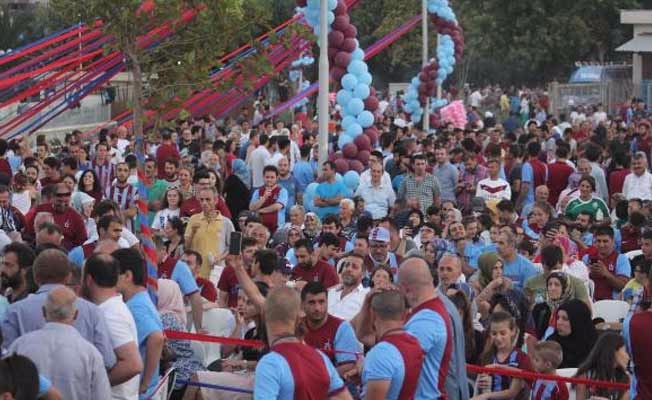 Trabzonsporlular Mudanya'da bir araya geldi!