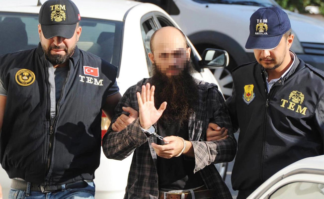 Önce serbest bıraktılar şimdi arıyorlar: 17 IŞİD’li için yeniden tutuklama kararı