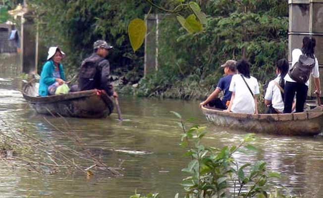 Vietnam’da sel: 7 ölü