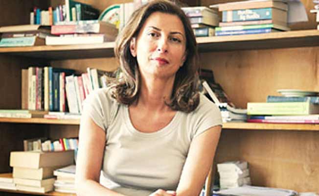 Nuray Mert'ten müftülerin nikah kıyma yetkisine destek