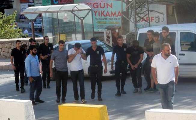 Elazığ'da hırsızlık şüphelisi 4 kişi yakalandı