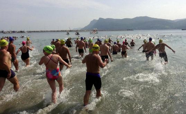 Uluslararası Açık Su Maratonu Amasra'da başladı