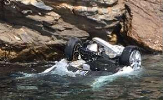 Otomobiliyle kayalıklara uçtu, 2 gün boyunca kurtarılmayı bekledi