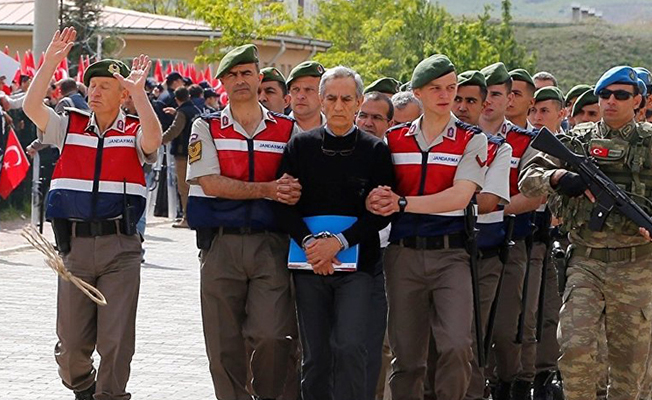 Akın Öztürk: Darbe kelimesini ilk defa Hulusi Akar'dan duydum