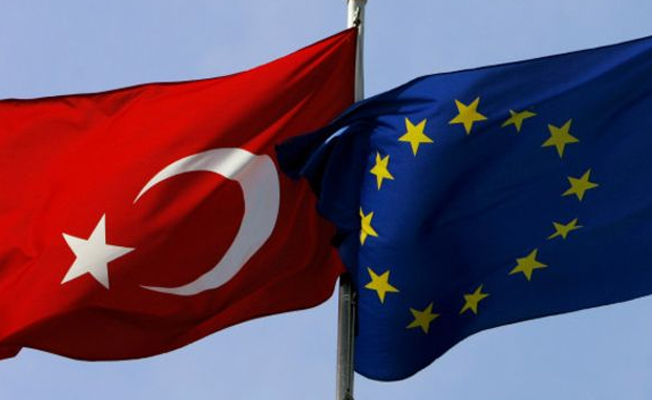 'AB'nin Türkiye'ye 'üyeliğe hazırlık yardımı' ödeyeceğini sanmıyorum'