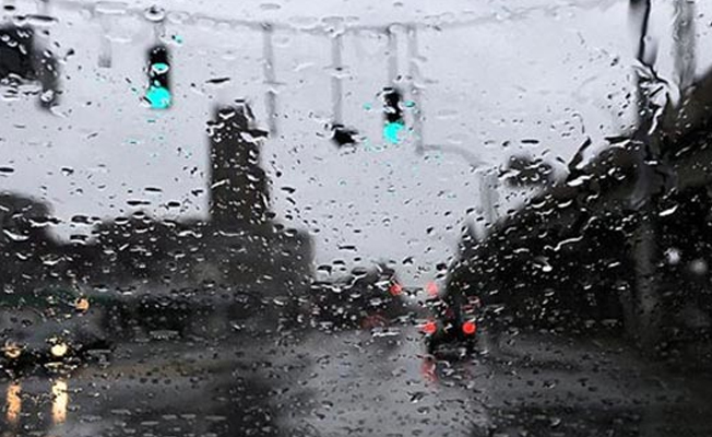 Dikkat! İstanbul'a kuvvetli sağanak yağış mı geliyor?