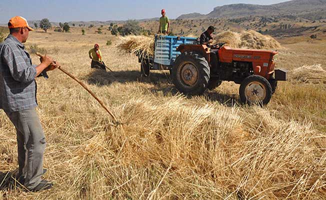 Fakıbaba: Üreticimizi tefeciye mahkum etmeyeceğiz