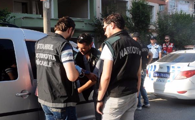 Bakırköy'de helikopter destekli uyuşturucu operasyonu!