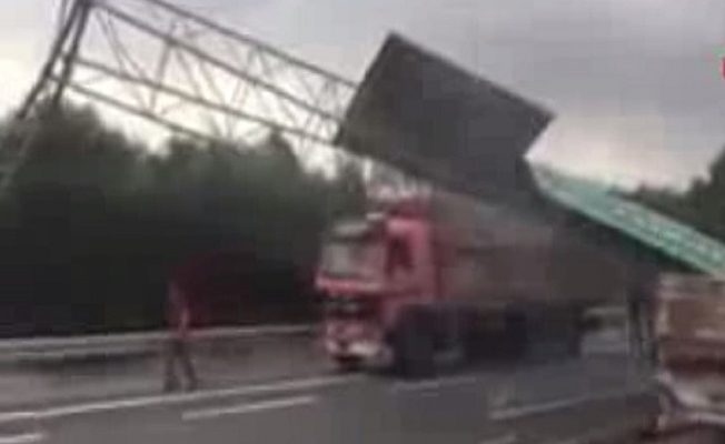 TEM iki yönlü trafiğe kapandı