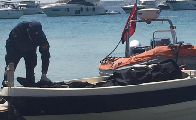 Teknede 100 kilo esrar ele geçirildi!