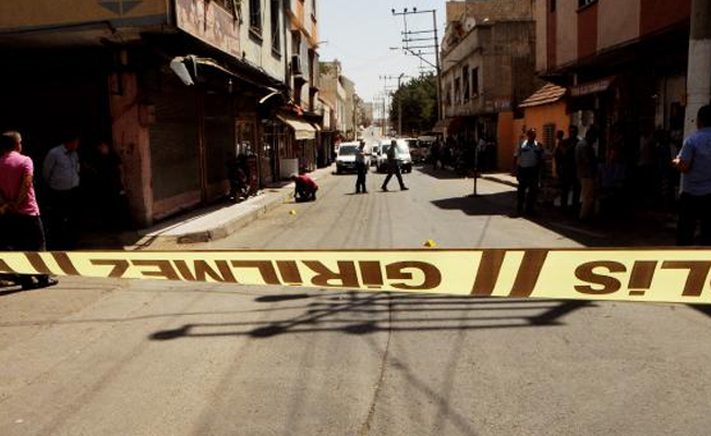 Gaziantep'te otomobilden tüfekle ateş açıldı!