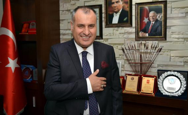 AKP'li belediye başkanından engelli personele hakaret!