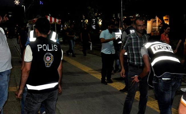 Diyarbakır’da bin 400 polisin katılımıyla huzur operasyonu!