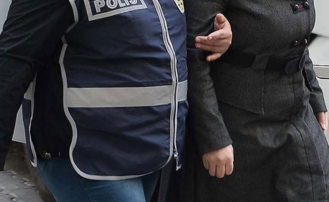 Boğarak öldürmüş halıya sararak çöpe atmış!