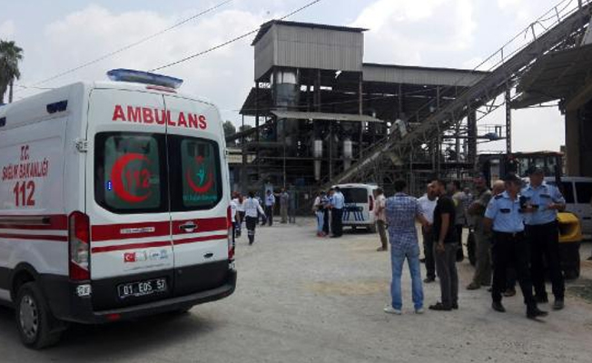Adana'da fabrikada korkutan patlama: Ölü ve yaralı var