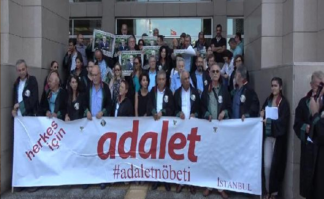  Avukatların 'Adalet Nöbeti' 19. haftasında