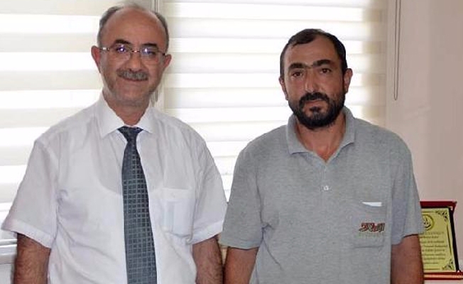 Çöpte bulduğu parayı sahibine verdi!