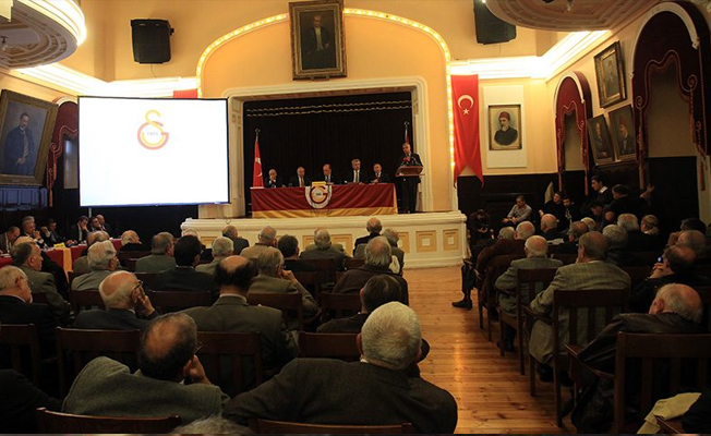 Galatasaray'da olağanüstü toplantı