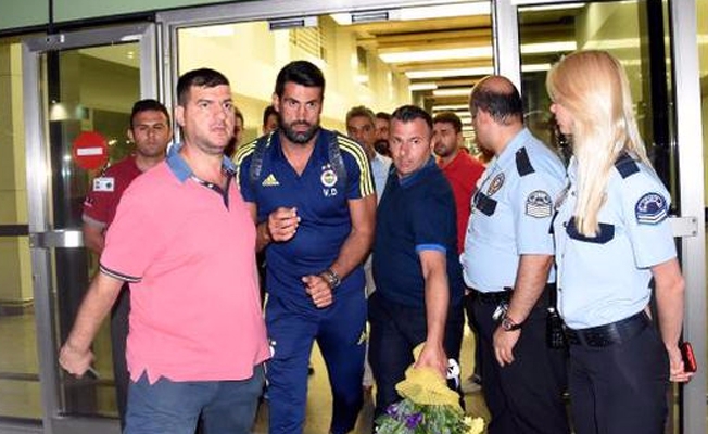 Fenerbahçe'ye coşkulu karşılama!