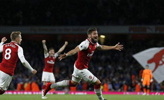 Arsenal Leicester City'i 4-3 mağlup etti!