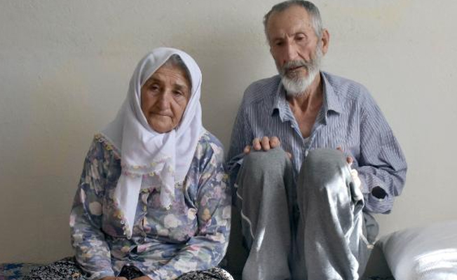 3 ayda bir aldıkları yaşlılık maaşı ile geçinemiyorlar