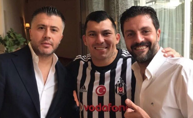 Son dakika... Beşiktaş, Medel’i KAP’a bildirdi!