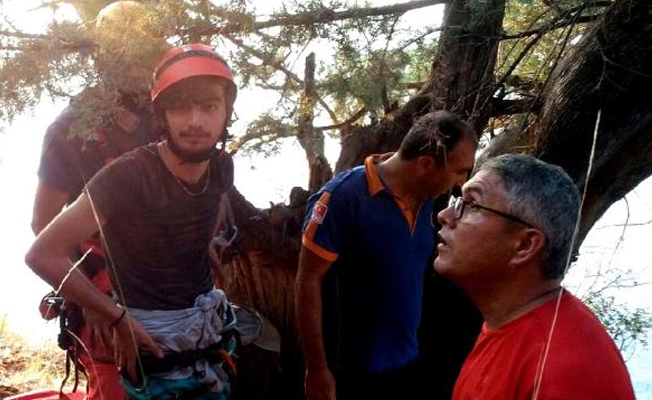 Kelebekler Vadisi'nden inmek isteyen üniversiteli vadide mahsur kaldı!