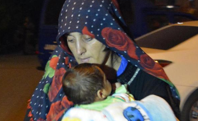 3 yaşındaki kızına şiddet uyguladığı iddiasıyla tutuklandı!