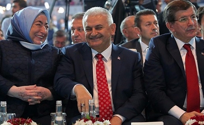 Ahmet Davutoğlu'na, Erdoğan yeni bir görev mi verecek?