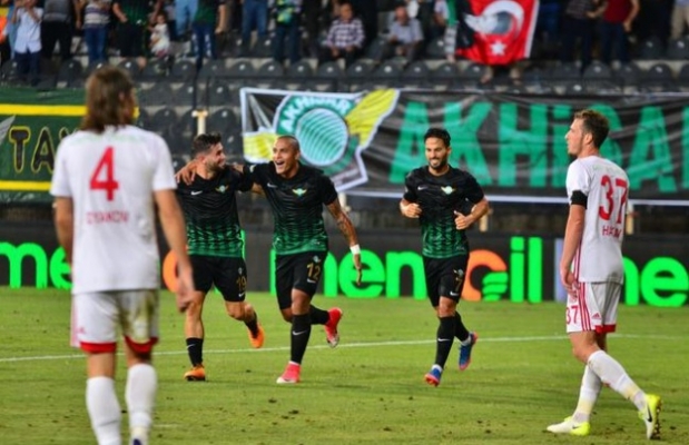 Akhisar Sivasspor'u 1-0 mağlup etti!