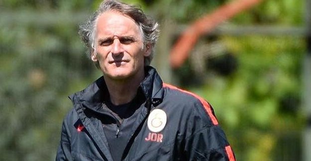 Galatasaray'ın yeni teknik direktörü belli oldu!