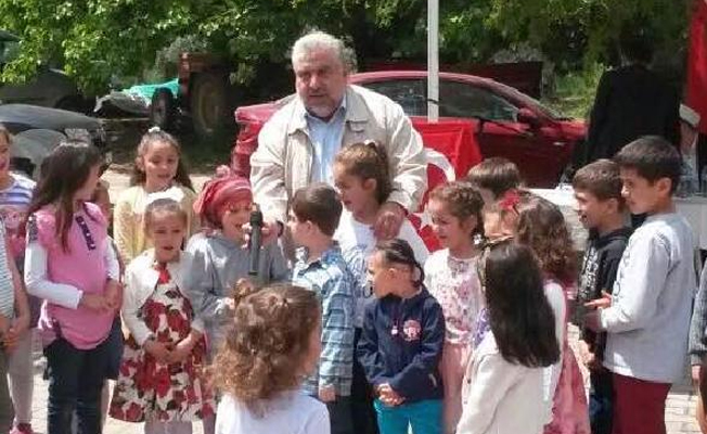 Serinlemek için denize giren müftülük görevlisi kalp krizi geçirdi